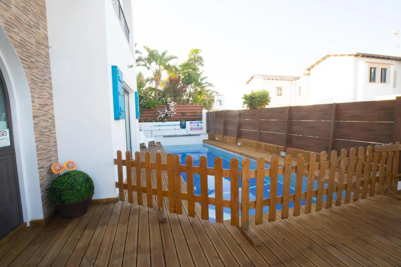 Villa Amelie - Konnos Beach Protaras Cyprus